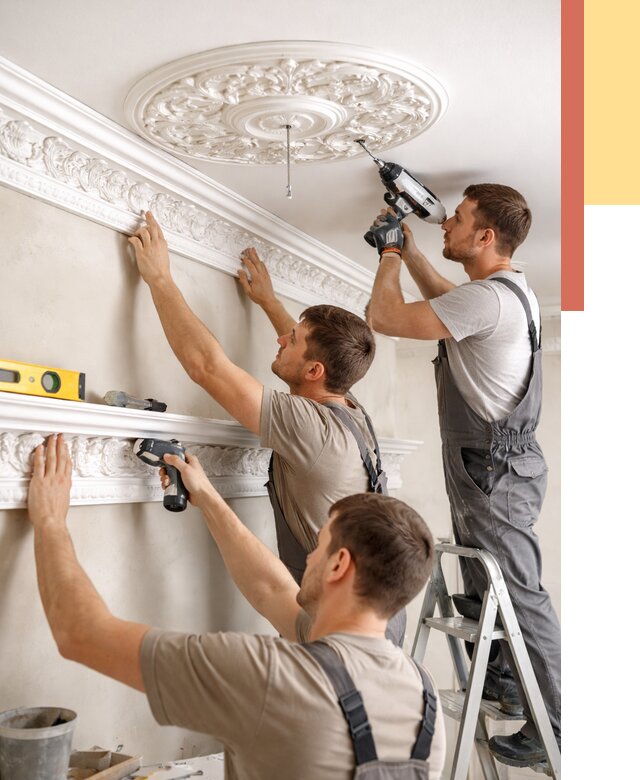 Монтаж лепнины на потолок в Саянске от 3256 руб. быстро и недорого | ОТДЕЛОЧНИК-Сск